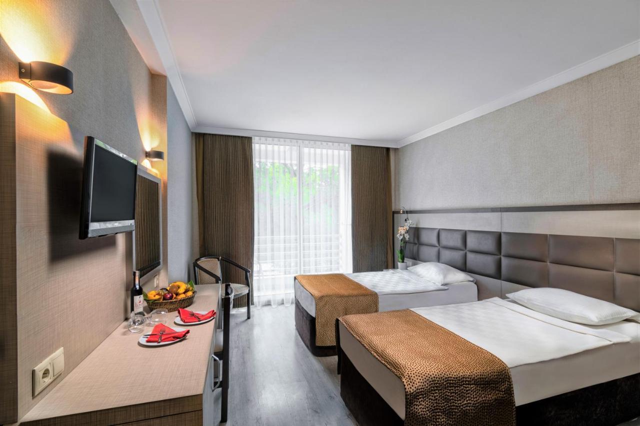 Ring Beach Hotel เบลดิบี ภายนอก รูปภาพ