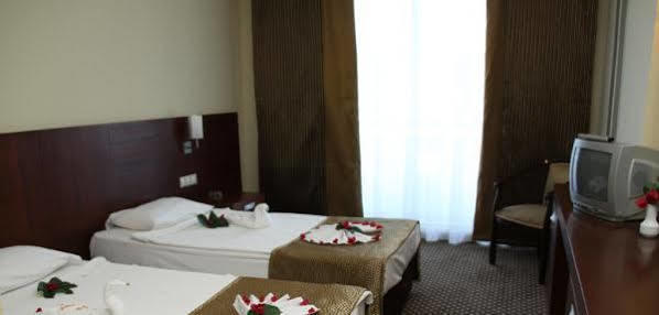 Ring Beach Hotel เบลดิบี ภายนอก รูปภาพ